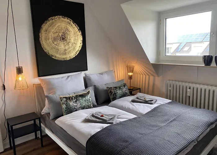 1 - Modernes Dachgeschoss-studio In Meiderich, 4,7 Km Hbf, U-bahn 250m, Flughafen Duesseldorf 28 Km, Landschaftspark 2,9 Km