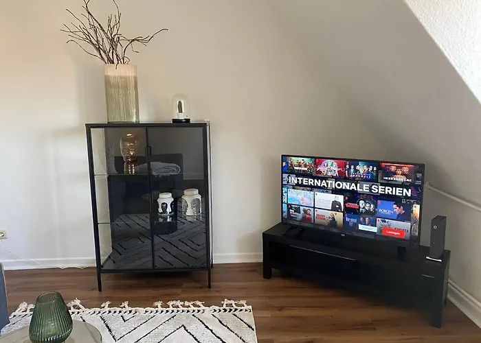 1 - Modernes Dachgeschoss-studio In Meiderich, 4,7 Km Hbf, U-bahn 250m, Flughafen Duesseldorf 28 Km, Landschaftspark 2,9 Km Duisbourg